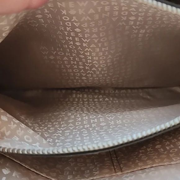 KATE SPADE Elegant Cream Handbag - Picture 10 of 11